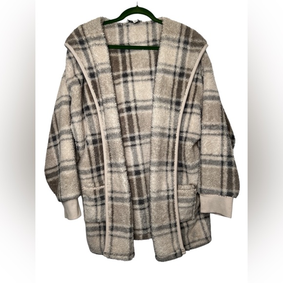 Koolaburra Jackets & Blazers - Koolaburra by UGG Cozy Plaid Teddy Sherpa Hooded Jacket XL